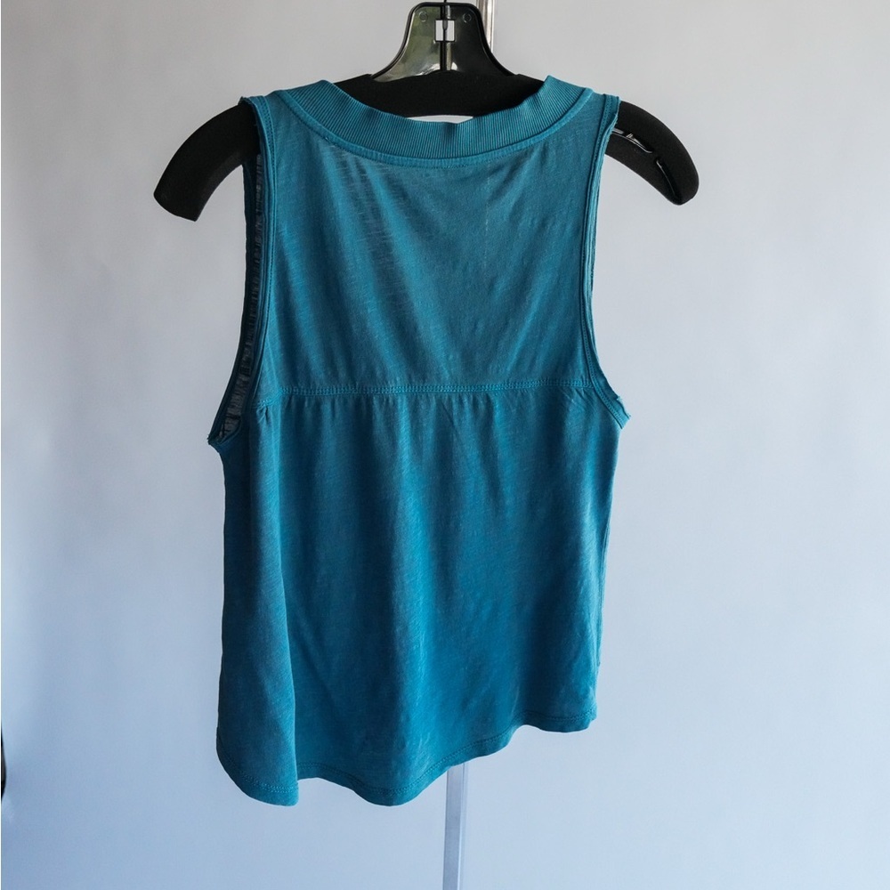 NWT DAILY PRACTICE Sleeveless V-Neck Yoga Top​ - Picture 9 of 9